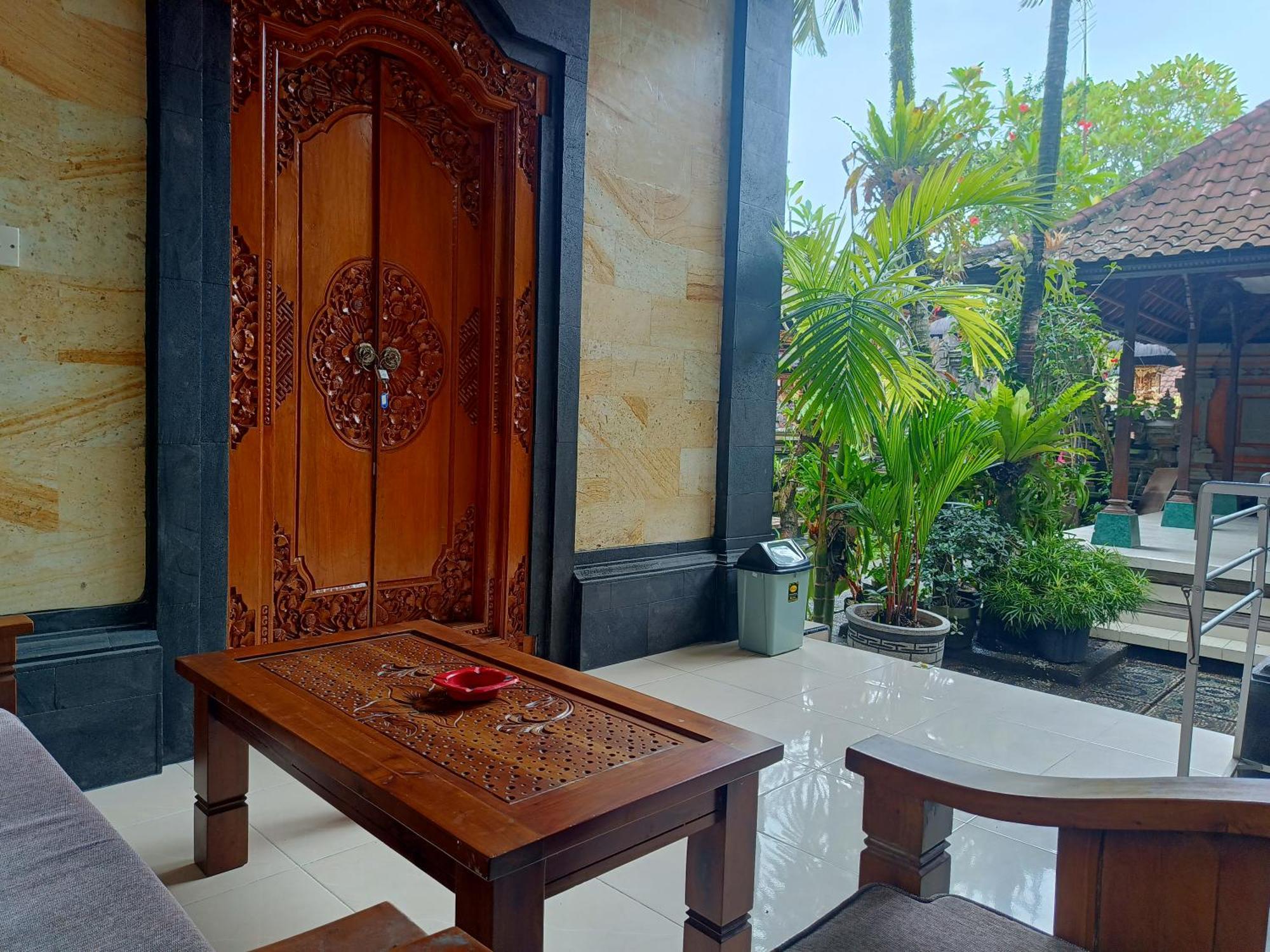 Nyoman House Ubud Exterior photo